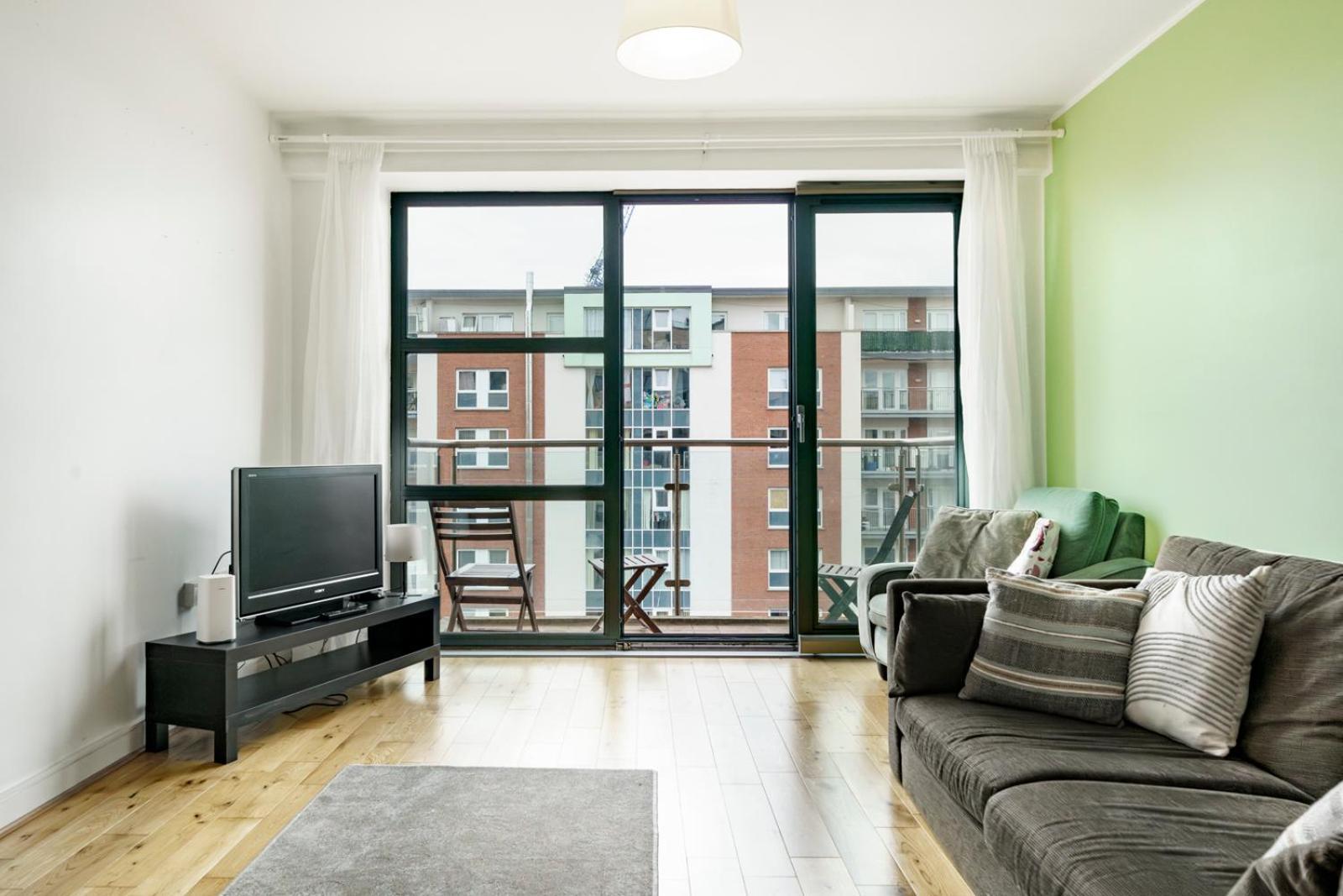 Stylish City Centre 2 Bedroom Apartment With Belfast Cityscape View Buitenkant foto